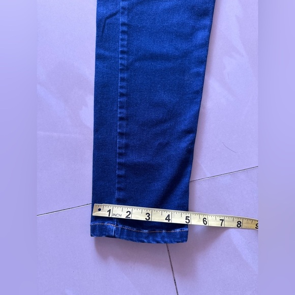 Tri'J Blue Denim Jeans - Picture 10 of 11